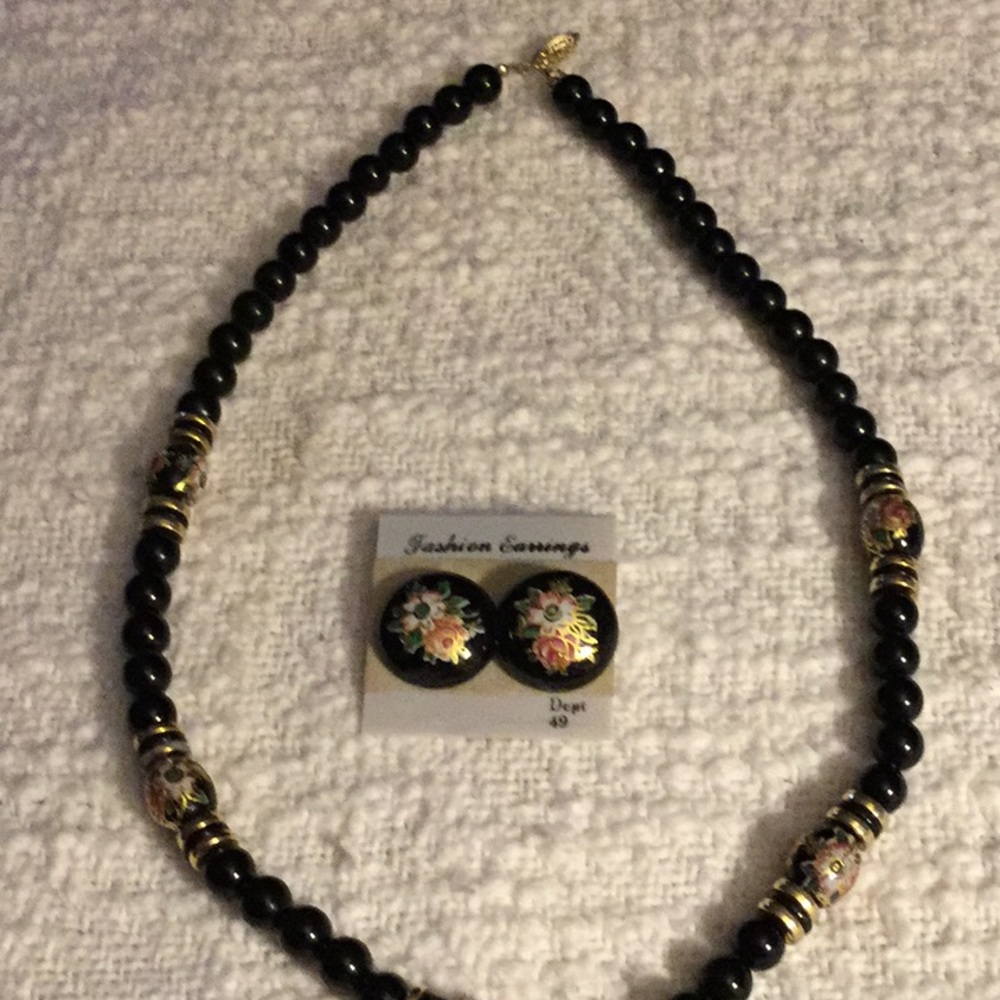 Necklace & Earing set
